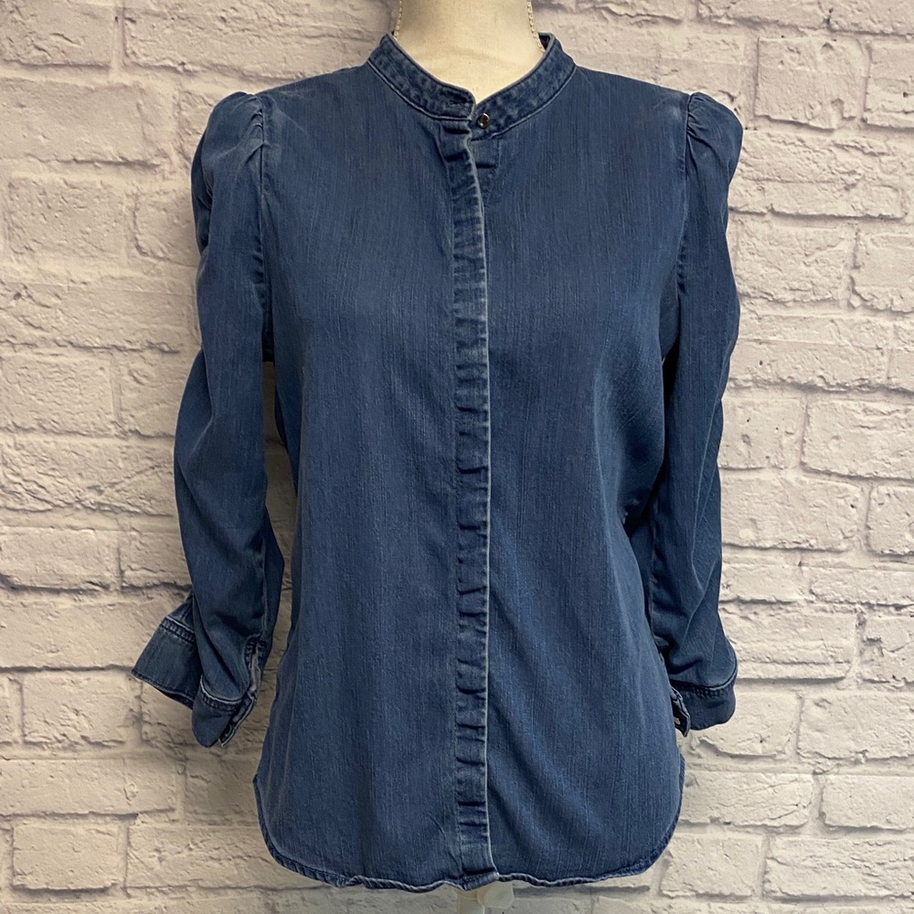 White House Black Market Chambray Denim Band-Collar Button-Down Size Medium
